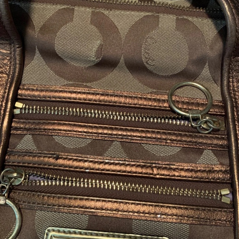 Brown Coach Poppy purse - Picture 5 of 9